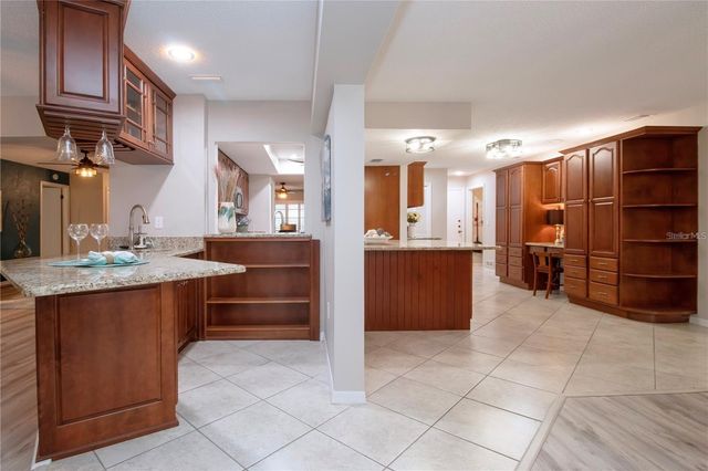 1934 NEW BEDFORD DRIVE, Sun City Center, FL 33573