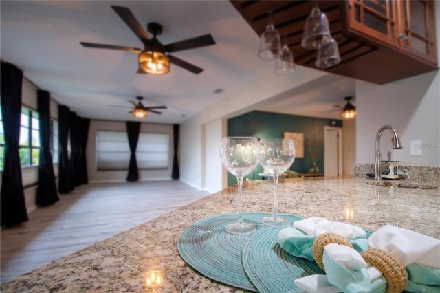 1934 NEW BEDFORD DRIVE, Sun City Center, FL 33573