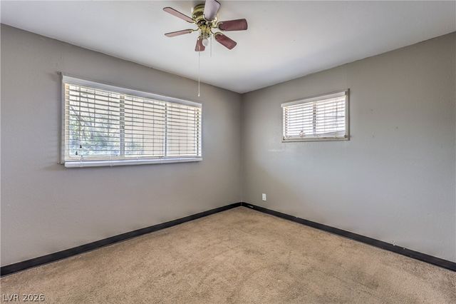 933 Mezpah Street, Las Vegas, NV 89106