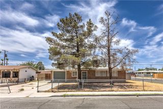 933 Mezpah Street, Las Vegas, NV 89106