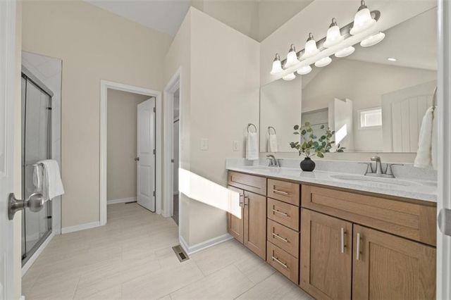 1015 NE 91 Terrace, Kansas City, MO 64155