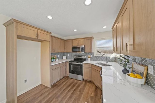 1015 NE 91 Terrace, Kansas City, MO 64155