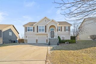 1015 NE 91 Terrace, Kansas City, MO 64155