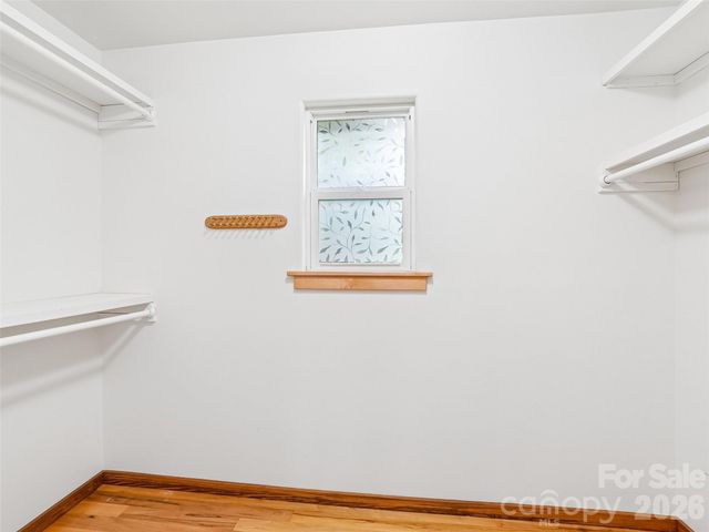 3 Delaware Avenue, Asheville, NC 28806