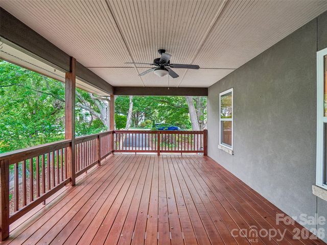 3 Delaware Avenue, Asheville, NC 28806