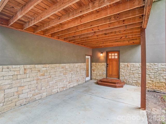 3 Delaware Avenue, Asheville, NC 28806