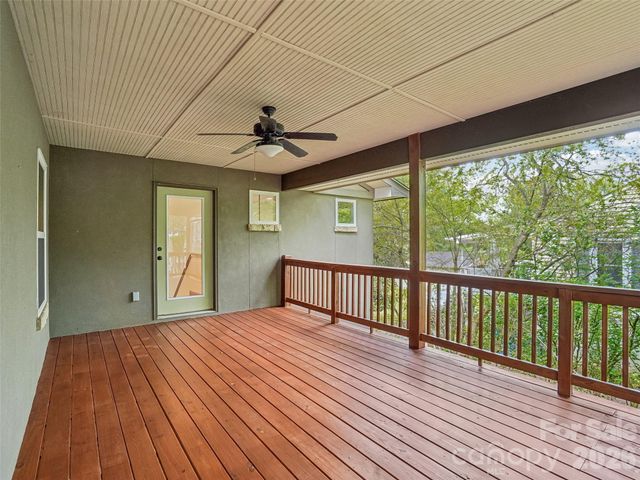 3 Delaware Avenue, Asheville, NC 28806