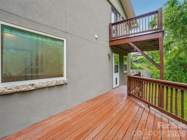 3 Delaware Avenue, Asheville, NC 28806