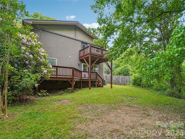 3 Delaware Avenue, Asheville, NC 28806