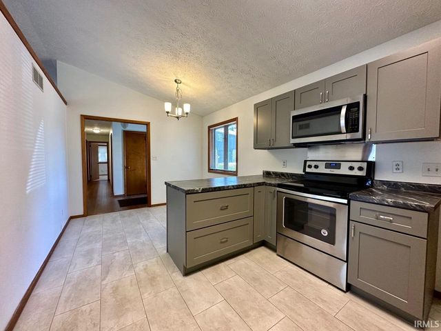 1830 E Thornton Drive, Bloomington, IN 47401