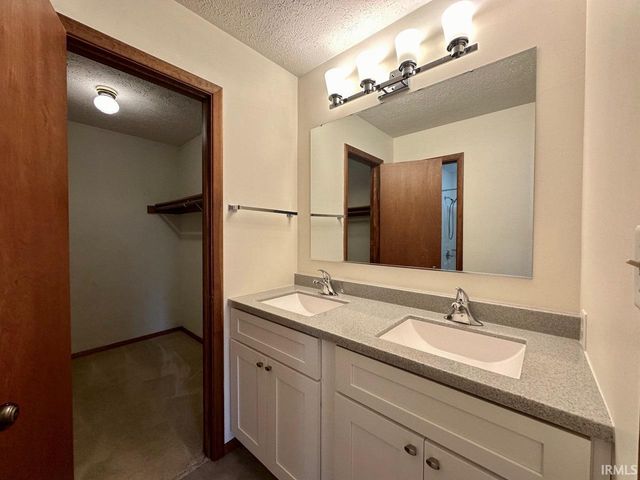 1830 E Thornton Drive, Bloomington, IN 47401