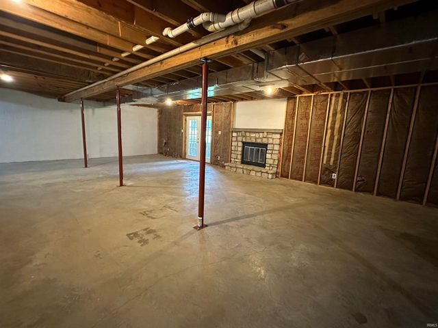 1830 E Thornton Drive, Bloomington, IN 47401