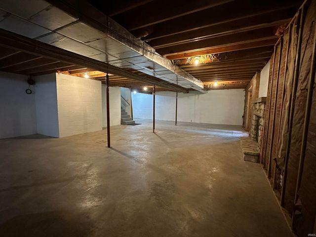 1830 E Thornton Drive, Bloomington, IN 47401