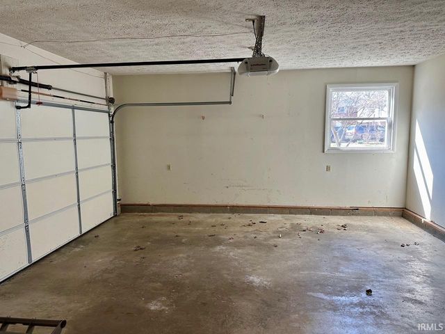 1830 E Thornton Drive, Bloomington, IN 47401