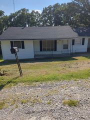 2135 Dawson Springs Road, Hopkinsville, KY 42240