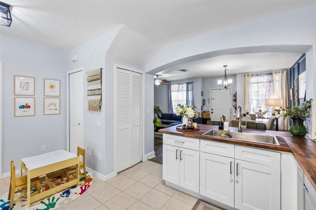 6105 OLIVEDALE DRIVE, Riverview, FL 33578