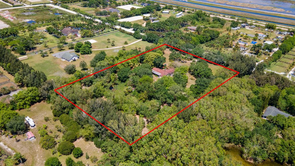 16688 Rustic Road, Wellington, FL 33470
