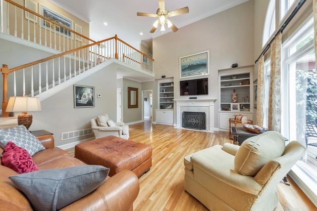 1327 Bridgemill Avenue, Canton, GA 30114
