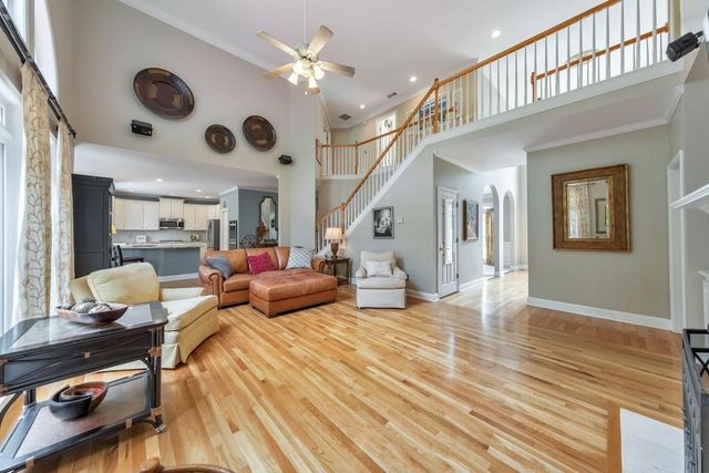 1327 Bridgemill Avenue, Canton, GA 30114