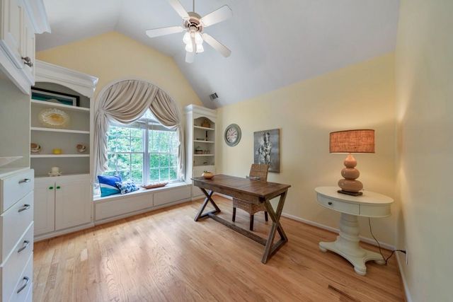 1327 Bridgemill Avenue, Canton, GA 30114