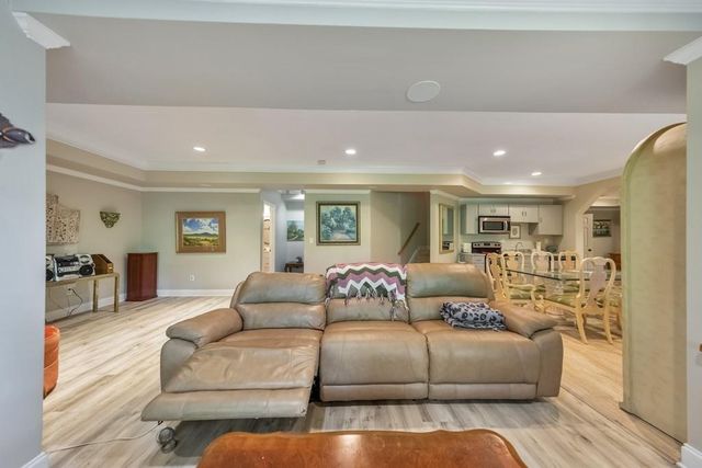 1327 Bridgemill Avenue, Canton, GA 30114