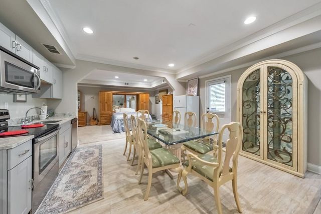 1327 Bridgemill Avenue, Canton, GA 30114