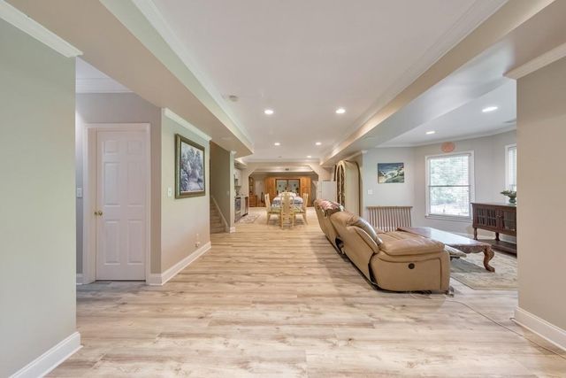 1327 Bridgemill Avenue, Canton, GA 30114