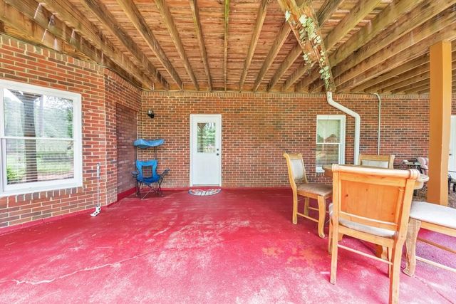 1327 Bridgemill Avenue, Canton, GA 30114