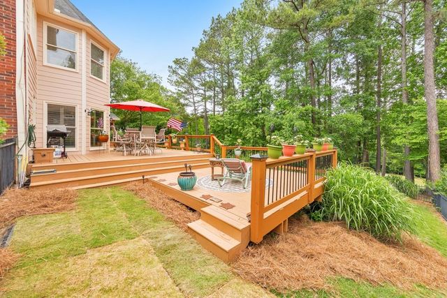 1327 Bridgemill Avenue, Canton, GA 30114
