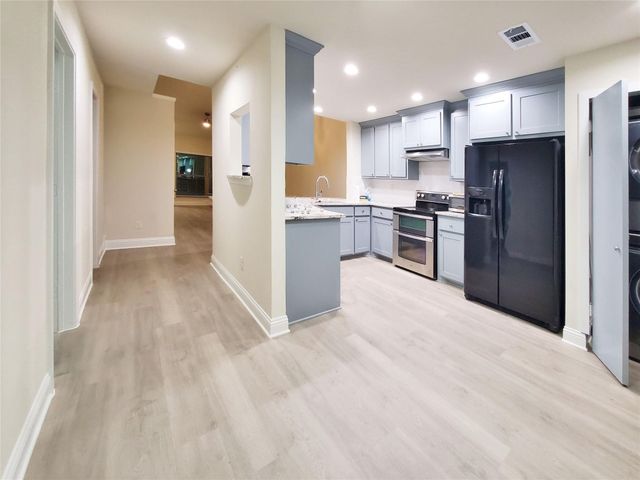 13606 Flagstone Lane, Dallas, TX 75240