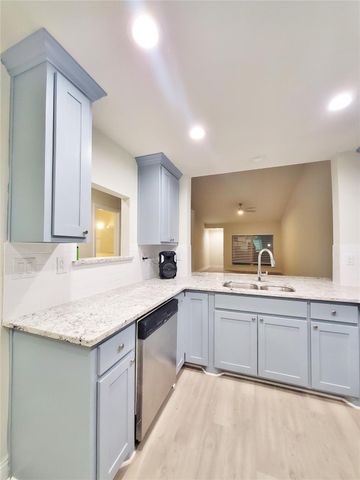 13606 Flagstone Lane, Dallas, TX 75240