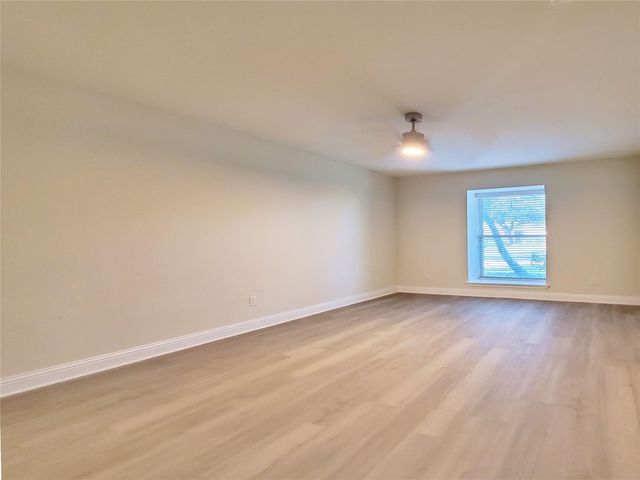 13606 Flagstone Lane, Dallas, TX 75240