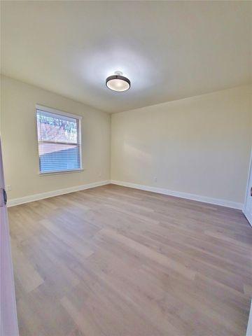 13606 Flagstone Lane, Dallas, TX 75240