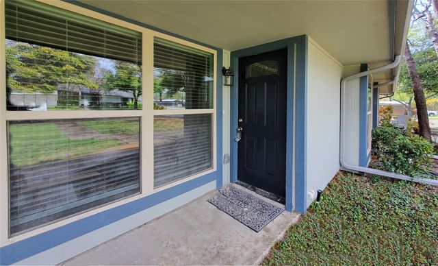 13606 Flagstone Lane, Dallas, TX 75240