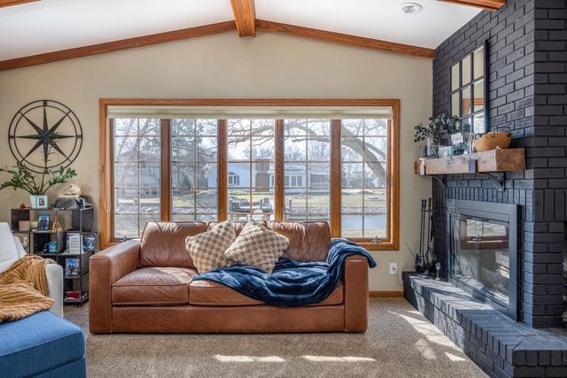 917 WINDWARD COURT, Oshkosh, WI 54901