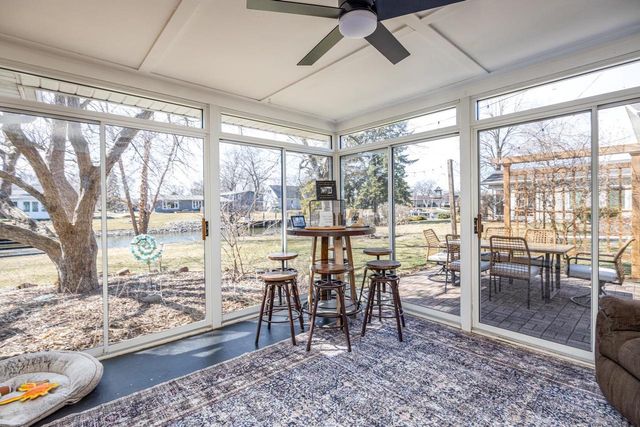 917 WINDWARD COURT, Oshkosh, WI 54901