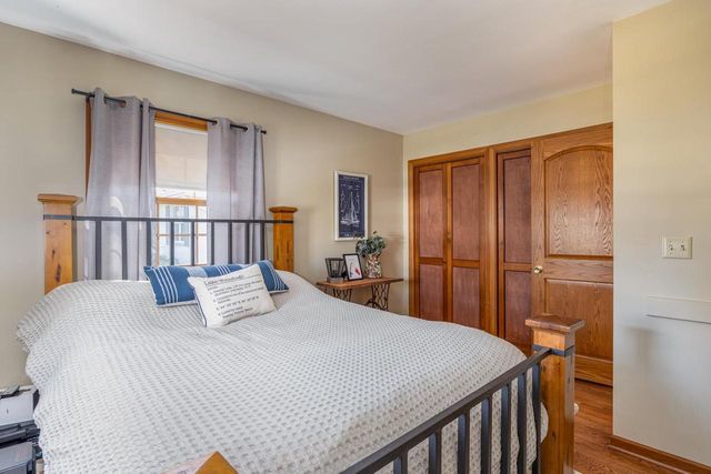 917 WINDWARD COURT, Oshkosh, WI 54901