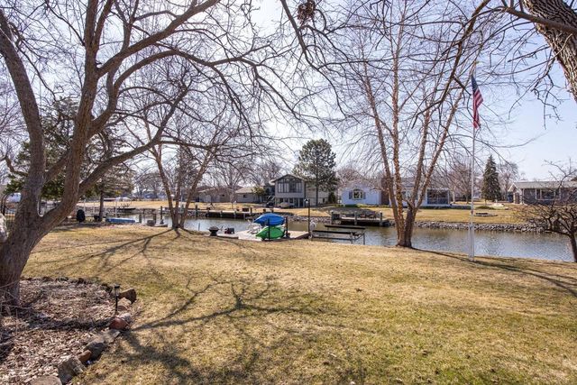 917 WINDWARD COURT, Oshkosh, WI 54901