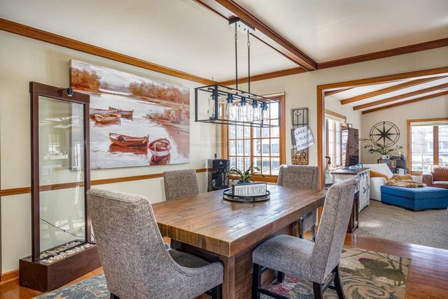 917 WINDWARD COURT, Oshkosh, WI 54901