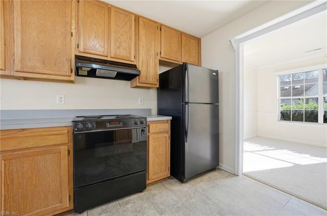 957 Willbrook RD, Newport News, VA 23602