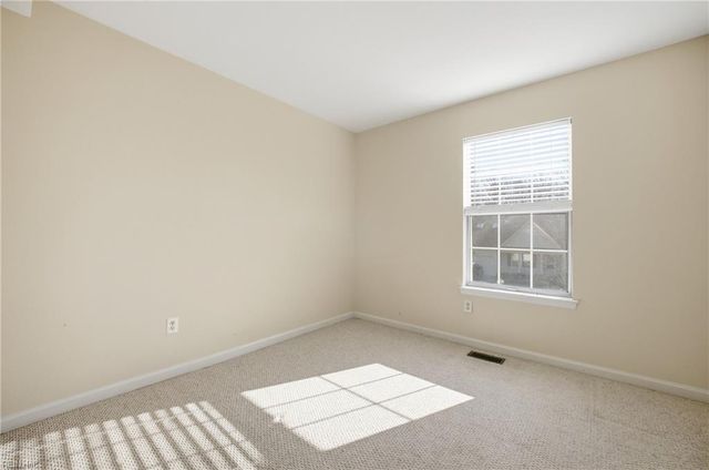 957 Willbrook RD, Newport News, VA 23602