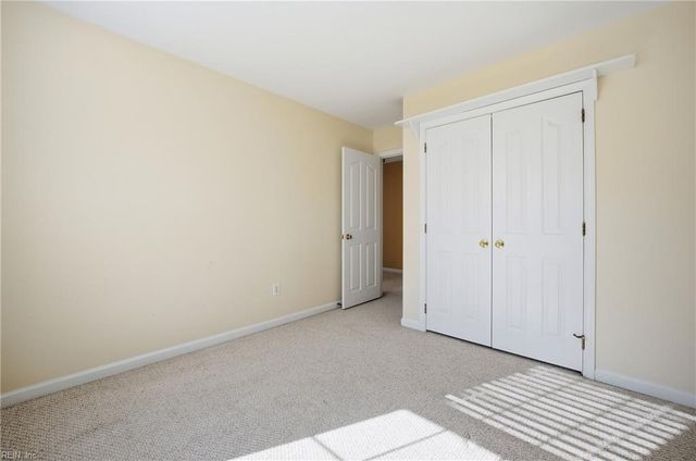 957 Willbrook RD, Newport News, VA 23602