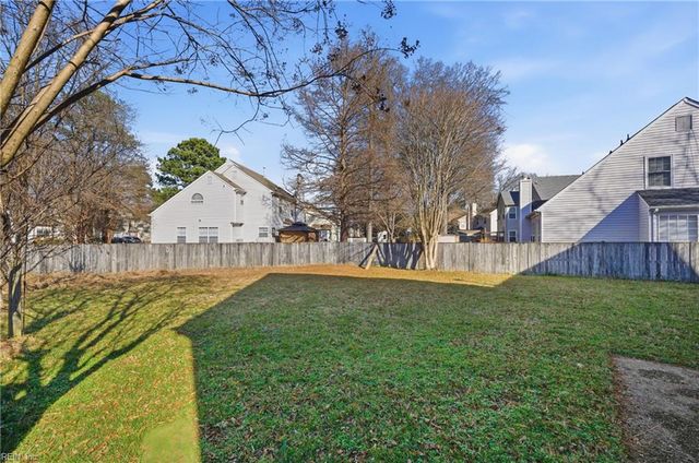 957 Willbrook RD, Newport News, VA 23602