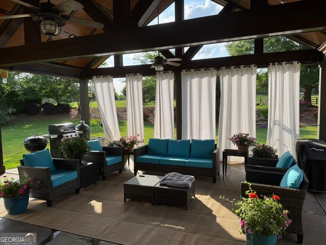 95 Farmbrook Way, Senoia, GA 30276