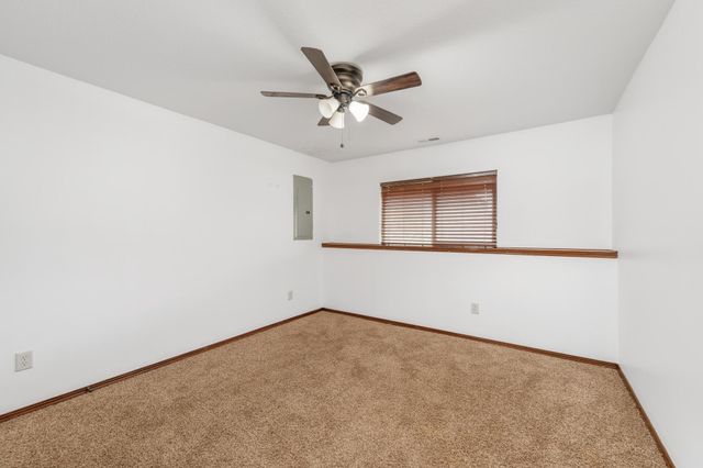 5334 N Rock Spring St, Bel Aire, KS 67226