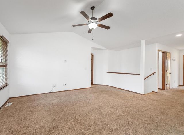 5334 N Rock Spring St, Bel Aire, KS 67226