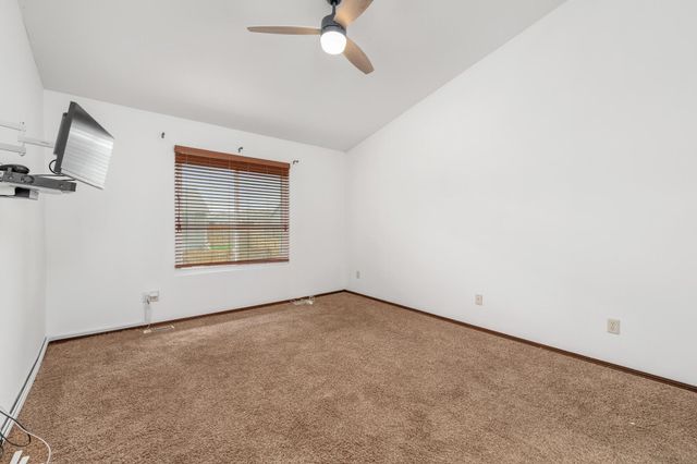 5334 N Rock Spring St, Bel Aire, KS 67226