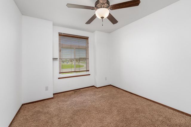 5334 N Rock Spring St, Bel Aire, KS 67226