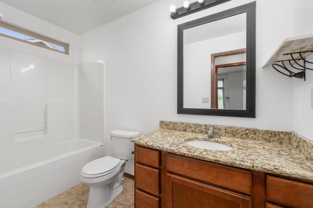 5334 N Rock Spring St, Bel Aire, KS 67226