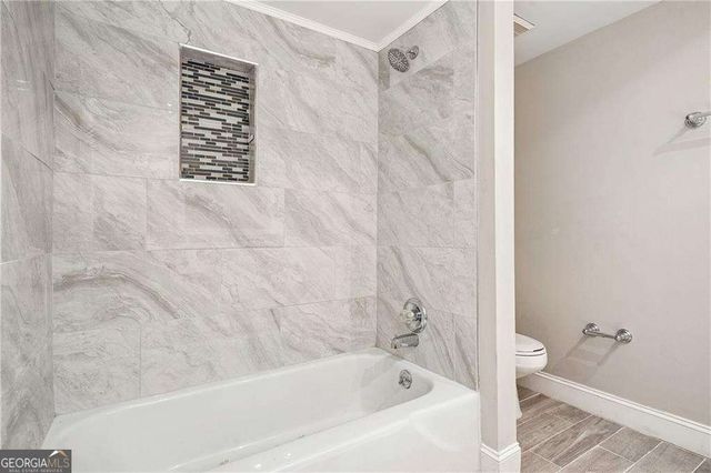 6851 Roswell Road F32, Sandy Springs, GA 30328